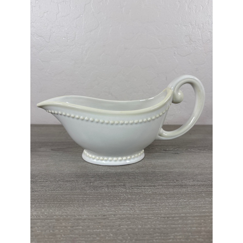 Princess House Pavilion Berry White Beaded Stoneware Gravy Boat Scrolled Handle